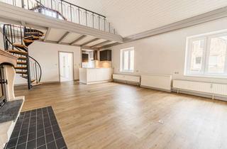 Wohnung mieten in Am Gymnasium, 24768 Rendsburg, Schöne 3-Zimmer-Wohnung mit Einbauküche und sonniger Dachterrasse mitten in Rendsburg