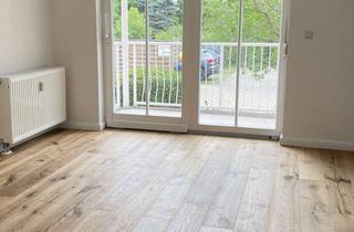 Wohnung mieten in Virchowplatz, 08060 Marienthal, 1-Raum-Wohnung im Erdgeschoss mit Balkon & Einbauküche