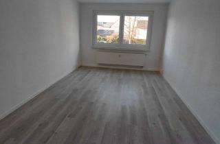Wohnung mieten in Magdeborner Straße 50, 04552 Borna, Renovieren leicht gemacht – Wunschgutschein inklusive!