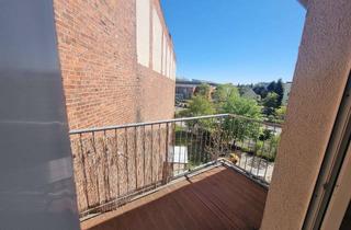 Wohnung mieten in Magdeburger Chaussee, 39288 Burg, Schöne Dachgeschosswohnung mit Balkon in Burg