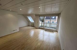 Wohnung mieten in 95447 Meyernberg, 3 Zimmer - Sehr gepflegt - EBK - Dachloggia