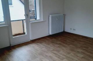 Wohnung mieten in Im Goethewinkel, 38642 Goslar, Gepflegte 3-Zimmer-Wohnung mit Balkon in ruhiger Lage von Goslar
