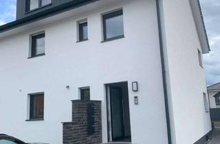 Wohnung mieten in Sperberweg 18, 33415 Verl, Hochwertige 3,5-Zimmer EG Wohnung mit Garten und Garage in Verl