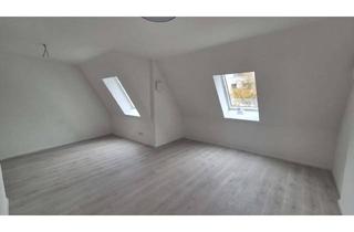 Wohnung mieten in 12207 Lichterfelde, ANFRAGEN ÜBER DAS KONTAKTFELD +++ Moderne 2-Zimmer-Dachgeschosswohnung in Steglitz