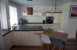 Wohnung mieten in Ruiter Str. 13-15, 73760 Ostfildern, Elegante 2-Zimmer Wohnung mit Balkon in Ostfildern