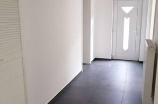 Wohnung mieten in Berliner Straße 37, 15344 Strausberg, Attraktive 1 Zimmerwohnung mit großer separater Wohnküche und Terrasse