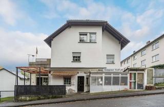 Mehrfamilienhaus kaufen in Rosenberger Straße, 59821 Arnsberg, Mehrfamilienhaus mit 5 Wohneinheiten und attraktiver Möglichkeit zur Selbstnutzung