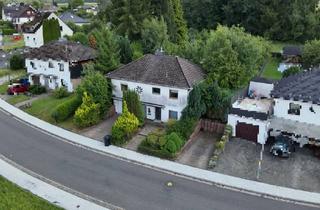 Einfamilienhaus kaufen in 56316 Hanroth, Einfamilienhaus mit Garage auf großem Grundstück in schöner Lage