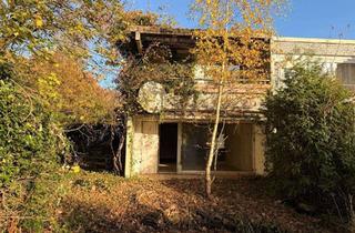 Haus kaufen in 46286 Dorsten, Sanierungsbedürftiges Reihenendhaus mit Potenzial in Wulfen - Barkenberg