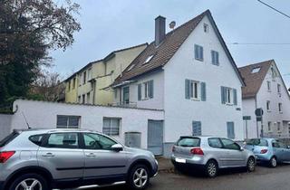 Einfamilienhaus kaufen in 70435 Zuffenhausen, Einfamilienhaus in Stuttgart-Zuffenhausen