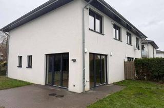 Haus kaufen in 24576 Bad Bramstedt, Modern, Jung, Sofort frei - neuwertige DHH direkt vom Eigentümer !!!