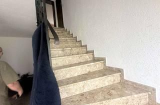 Haus kaufen in 36399 Freiensteinau, Kapitalanlage mit Ausbaupotential