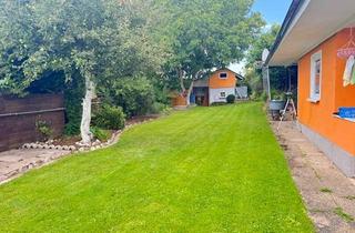 Haus kaufen in 92655 Grafenwöhr, Hochwertiges Wohnhaus mit Einliegerwohnung- Pelletsofen** Tolles Grundstück -- Wintergarten ** Top**