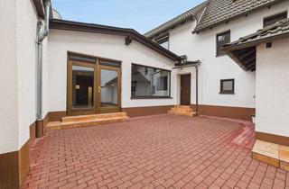 Haus kaufen in 61239 Ober-Mörlen, Einzigartiges Wohn- und Gewerbeensemble mit flexiblen Wohnkonzepten in Ober-Mörlen