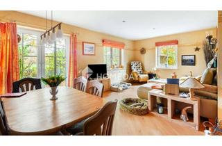 Doppelhaushälfte kaufen in 24616 Brokstedt, Doppelhaushälfte in toller Lage mit Kamin, Garten und schöner Raumaufteilung