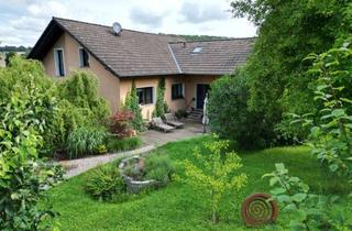 Haus kaufen in 37249 Hermannrode, Großzügiges Dreifamilienhaus mit Weitblick – Wohnkomfort, Ruhe und vielseitige Perspektiven