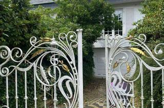 Villa kaufen in 52249 Eschweiler, Freistehende Landhausvilla in Eschweiler St. Jöris / weitere Bilder