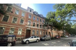 Mehrfamilienhaus kaufen in 08056 Zwickau, Gepflegtes Mehrfamilienhaus mit historischer Klinkerfassade
