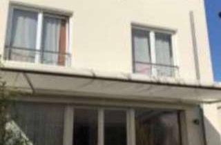 Haus mieten in 70437 Zuffenhausen, Geräumiges 5-Zimmer Haus in Stuttgart-Zuffenhausen