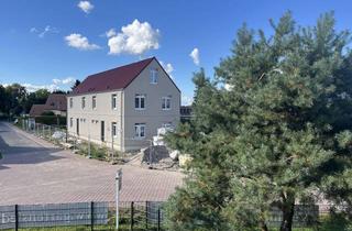 Haus mieten in Von-Hake-Straße 20, 14621 Schönwalde-Glien, Nähe Berlin-Spandau: Wohnen im Grünen ab 13,79 €/ m² NKM mit Garten & Stellplätzen