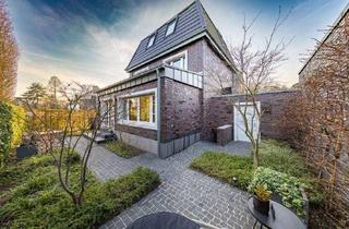 Immobilie mieten in Alter Kirchweg 29, 40667 Meerbusch, Hochwertig sanierte Villa mit Eggersmann-Küche & Designerinterieur – voll möbliert