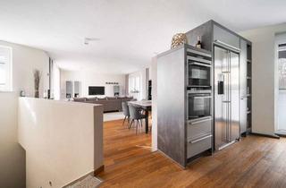 Wohnung kaufen in 85435 Erding, Groß wie ein Haus: Exklusive 5-Zimmer-Gartenwohnung am Stadtpark