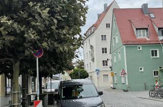 Wohnung kaufen in 85049 Ingolstadt, Kaufpreis auf Anfrage – Sonnige, charmante 1-Zimmer-DG-Wohnung in bester Altstadtlage von Ingolstadt
