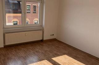 Wohnung mieten in Newtonstr. 13, 04600 Altenburg, Gemütliche 2-Raum-Dachgeschosswohnung in gepflegtem Mehrfamilienhaus