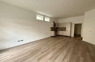 Wohnung mieten in Schloßstraße 32, 74632 Neuenstein, Zentrale 2-Zimmer-Wohnung in Neuenstein – jetzt mieten!