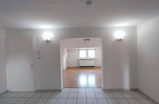 Wohnung mieten in Ludwig-Richter-Straße, 45883 Feldmark, Große helle 2-Zimmer-DG Wohnung mit Kaminofen