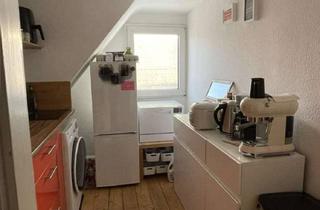 Wohnung mieten in 77652 Offenburg, Charmante 1,5-Zimmer Altbauwohnung im Herzen Offenburgs