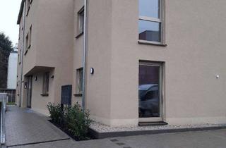 Wohnung mieten in 91052 Erlangen, Exklusive 2-Zimmer-Maisonette in Erlangen-Ost – Terrasse, Aufzug, Keller & Tiefgarage