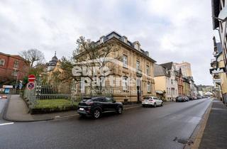 Wohnung mieten in 55743 Idar-Oberstein, Großzügige Dachgeschosswohnung in denkmalgeschützter Villa!