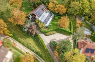 Haus kaufen in 96154 Burgwindheim, Großzügiges Architektenhaus mit Praxis oder Einliegerwohnung, Schwimmbad Wellness in Einzellage
