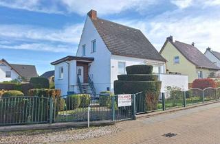 Einfamilienhaus kaufen in 17509 Lubmin, Wasserblick aus dem OG - sanierungsbedürftiges Einfamilienhaus mit Garage im Seebad Lubmin