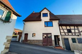 Haus kaufen in 71384 Weinstadt, Fachwerkhaus mit Zukunft – Ihr Projekt mit Potenzial!