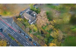 Haus kaufen in 41239 Schmölderpark, Seltenes Grundstück mit Sanierungs- oder Neubaupotenzial am Schmölderpark!