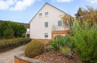 Haus kaufen in 31061 Alfeld, Alfeld-Dehnsen: Großzügiges Familienparadies in Hanglage mit weitläufigem Grundstück