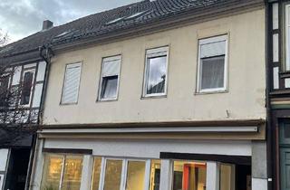 Anlageobjekt in 31061 Alfeld, Teilmodernisiertes Wohn- und Geschäftshaus im Herzen der Altstadt