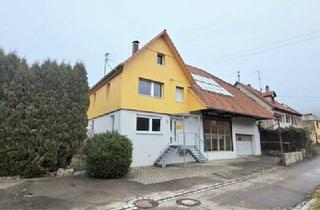 Einfamilienhaus kaufen in 72818 Trochtelfingen, Wohnhaus mit Ausbaureserve, Tenne und zusätzlichem Grundstück