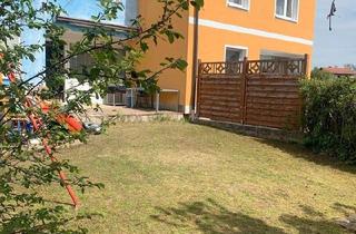 Reihenhaus kaufen in 95469 Speichersdorf, Speichersdorf - Reihenhaus mit Garten, Terrasse und Garage etc. in ruhiger Lage