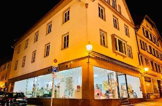 Haus kaufen in 72379 Hechingen, Hechingen - Geschäftshaus Iim Hechingen am Marktplatz zu verkaufen