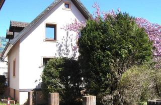 Einfamilienhaus kaufen in 76532 Baden-Baden, Baden-Baden - Einfamilienhaus mit Garten und Stellplatz
