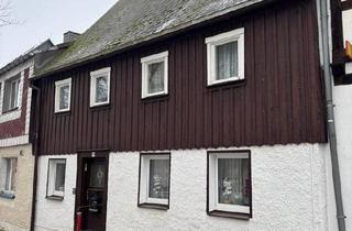 Haus kaufen in 09619 Mulda, Mulda/Sa. - Kulturelles Einfamilien-Reihen -Wohnhaus in gesch. Bebauung