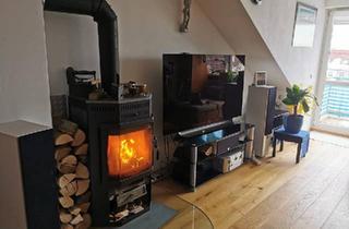 Wohnung kaufen in 85635 Höhenkirchen-Siegertsbrunn, Höhenkirchen-Siegertsbrunn - Helle, gut isolierte 3- Zimmer Dachgeschoßwohnung inkl.Tiefgarage