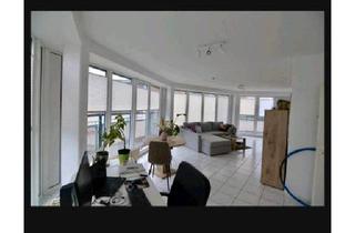 Wohnung kaufen in 21614 Buxtehude, Buxtehude - Moderne ETW mit Einbauküche u. Tiefgarage, Zentrum von Buxtehude