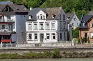 Mehrfamilienhaus kaufen in 56341 Kamp-Bornhofen, Kamp-Bornhofen - Renovierungsbedürftiges Mehrfamilienhaus direkt am Rhein