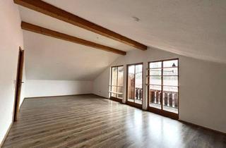 Wohnung kaufen in 83737 Irschenberg, Ruhig gelegene 2 Zimmer Dachgeschosswohnung zu verkaufen