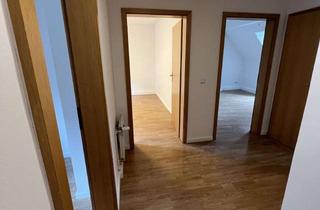 Wohnung kaufen in Ackerfeldstraße, 46145 Sterkrade-Mitte, Renovierte 4-Zimmer-Wohnung mit Garten in Oberhausen