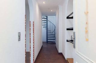 Wohnung kaufen in 47804 Kempener Feld/Baakeshof, 6 Zimmer Wohnung in Zentraler Lage mit Stellplatz